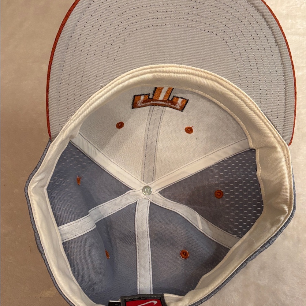 Nike University of Texas Team hat UT Longhorn vintage football Fitted 7 1/2 - Picture 8 of 9